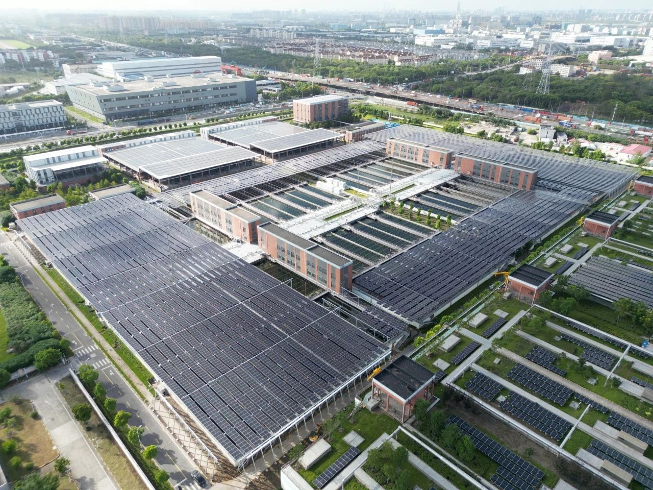 光伏赋能 PT电子游戏水务绘就高质量发展亮丽底色