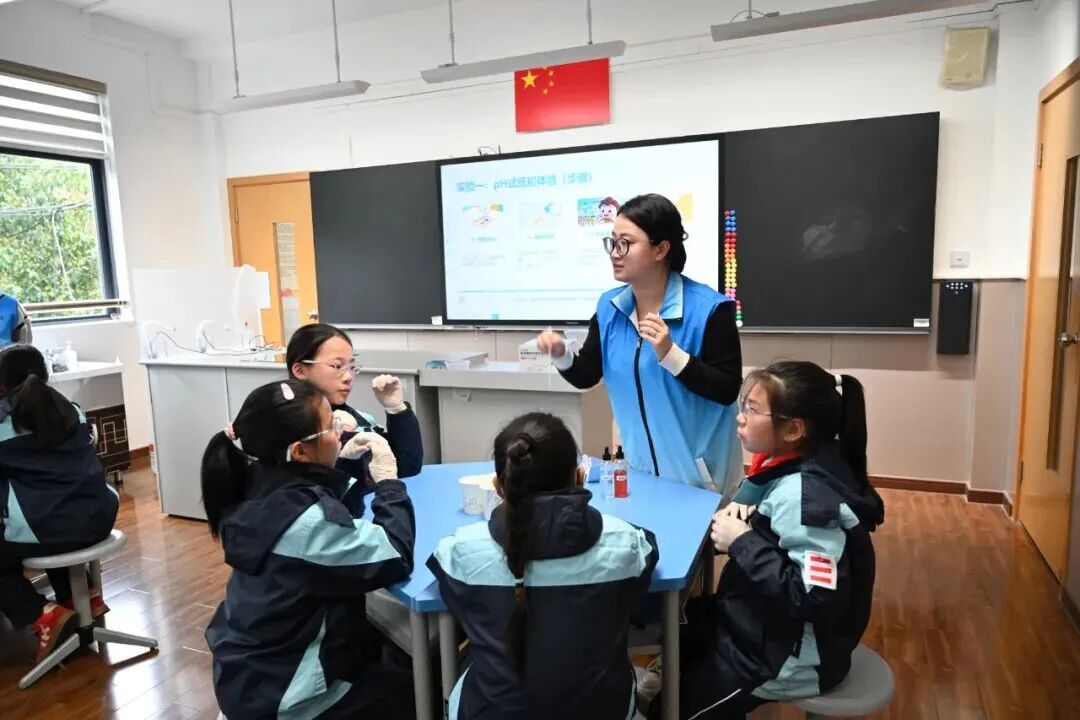 凝聚绿色发展合力 共筑生态文化之基 &mdash; PT电子游戏水务积极发展&ldquo;世界水日&rdquo;&ldquo;中国水周&rdquo;系列活动